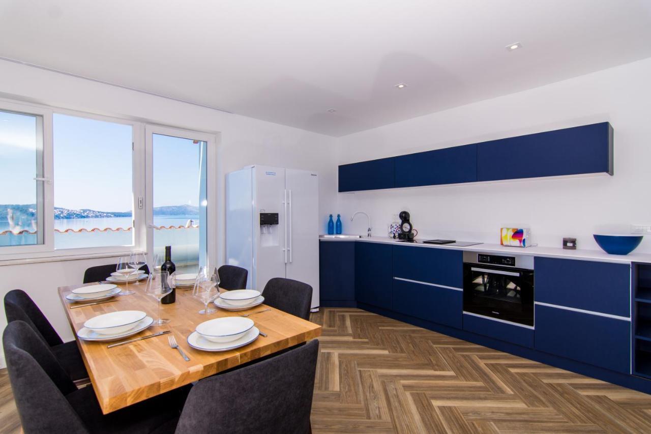 Seafront Luxury Apartments Fun Τρογκίρ Εξωτερικό φωτογραφία